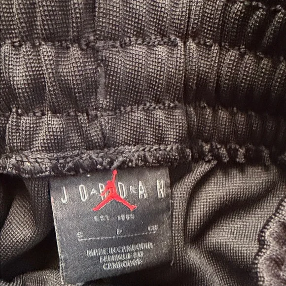 Jordan Women's Black and White Track Jacket and Pants complete set - Picture 6 of 6